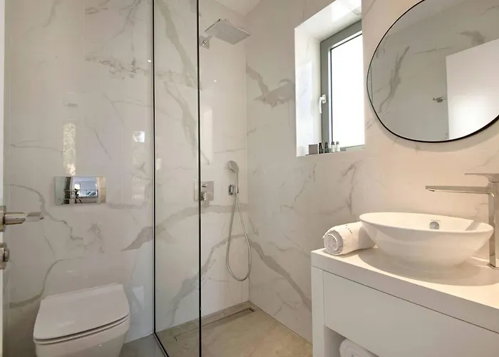 Golden Shore * Paphos