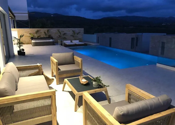 Golden Shore * Paphos