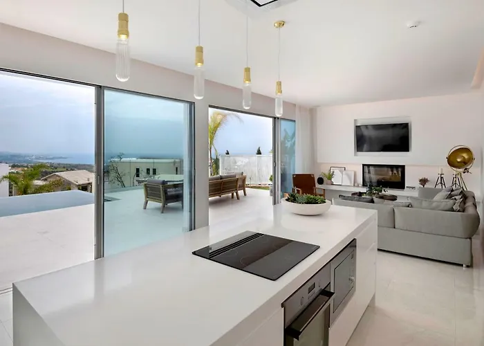 Golden Shore Villa Paphos