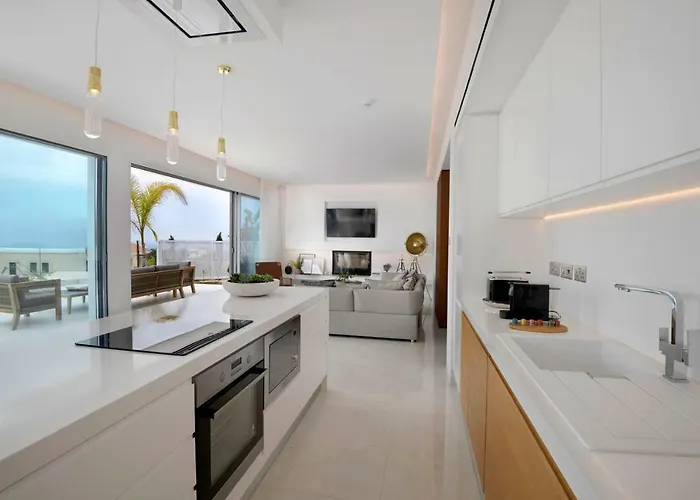 Golden Shore Villa Paphos